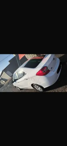 Ford KA+ Sedan 1.5 16V Flex 4P 2015