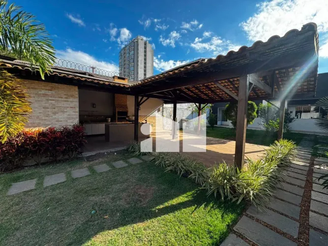 Casa com 3 dormitórios para alugar por R$ 15.000/mês - Praia de Itaparica - Vila Velha/ES