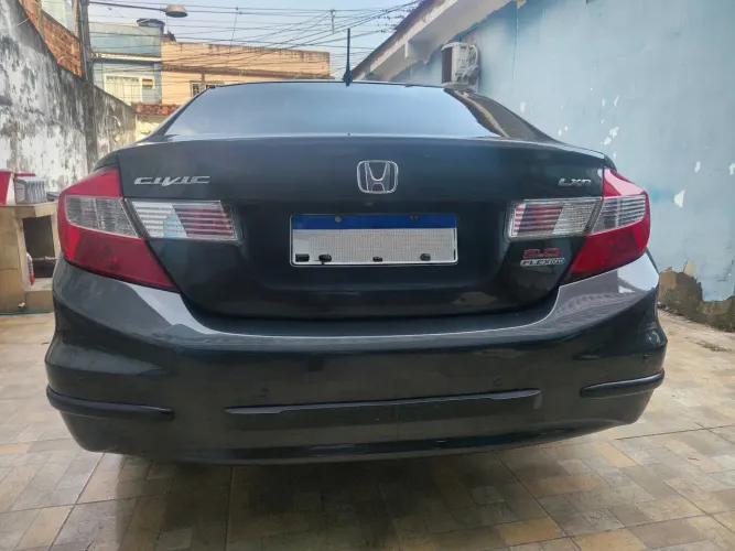 Honda Civic Sedan LXR 2.0 Flexone 16V Aut. 4P 2014