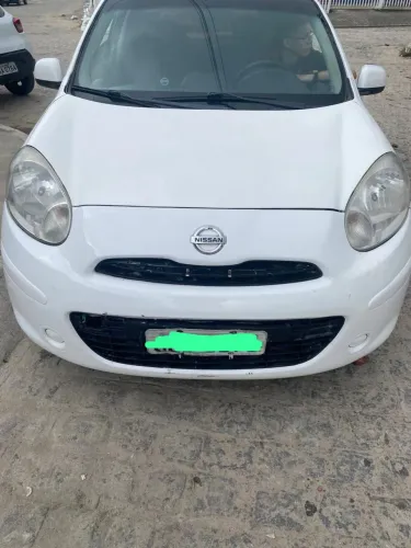Nissan March S 1.0 16V Flex Fuel 5P 2014
