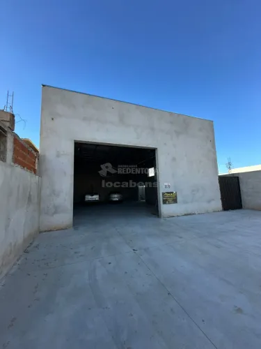 Salão Comercial com 140m² de Esquina para Locação no bairro Residencial Marialda Mello