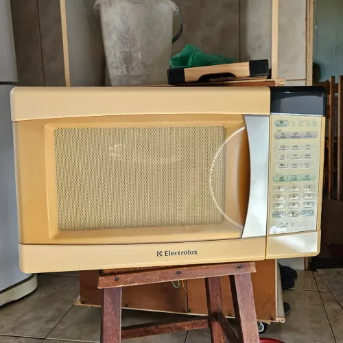 Micro-ondas Electrolux (leia o anúncio)
