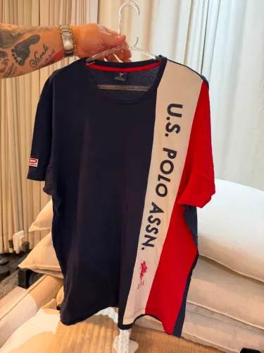 Roupas e tênis