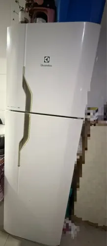Vendo geladeira 
