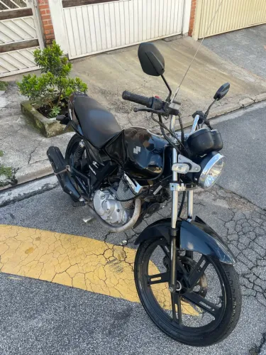 Suzuki GSR 150i 2013