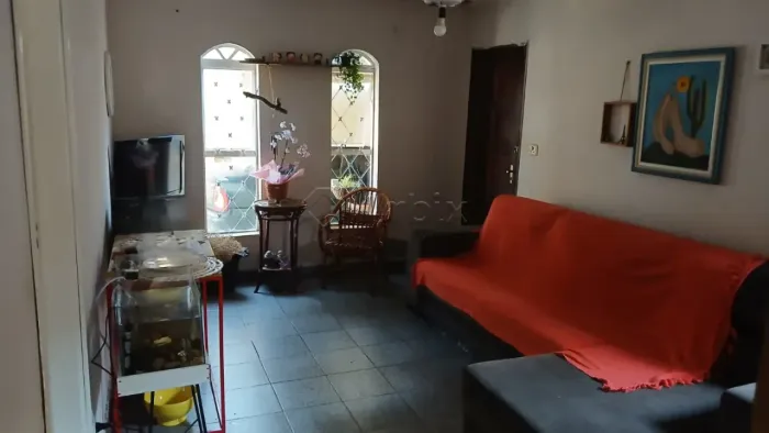 Casa térrea à venda no bairro Santa Cruz em Americana/SP