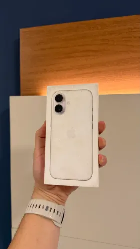 iPhone 17 256GB White (Novo/lacrado), Garantia Apple de 01 Ano