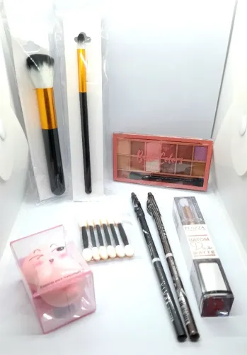 Kit Maquiagem - Produtos de qualidade
