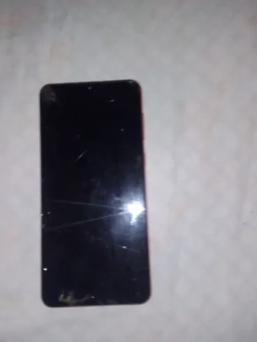 Vende-se celular quebrado