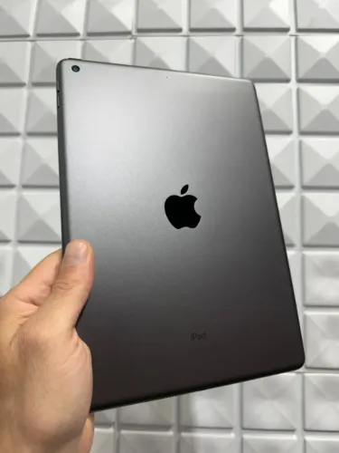 Apple iPad 9 + Capa e teclado / Garantia / Loja Física