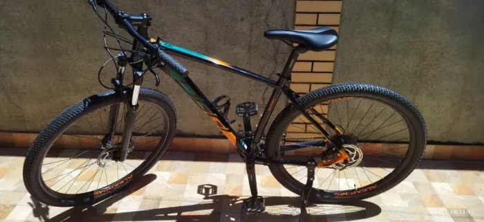 Bicicleta OGGI 7.1 - 18v Novíssima