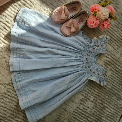 Vestido colmeia azul com bolinhas 6/9 meses
