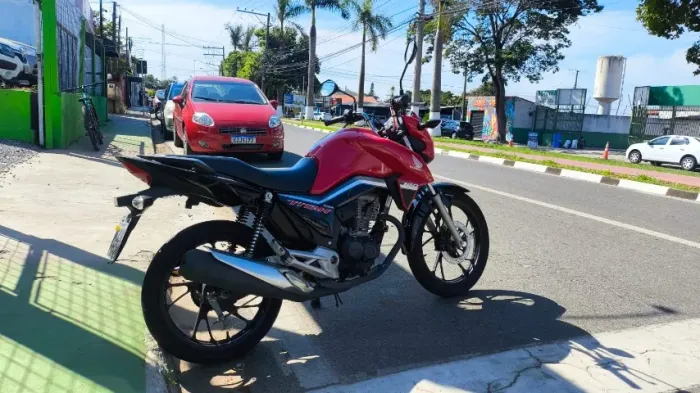 CG Titan 160 impecável baixo KM sem detalhes Unico Dono