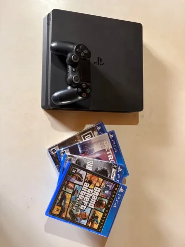Vendo PlayStation 4 