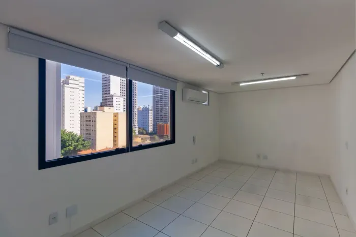 Sala comercial na Rua Cotoxó, 303 - Conjunto 106 32 m²