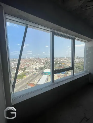 Sala Comercial no Edf Charmant 45 m² para Locação ou Venda