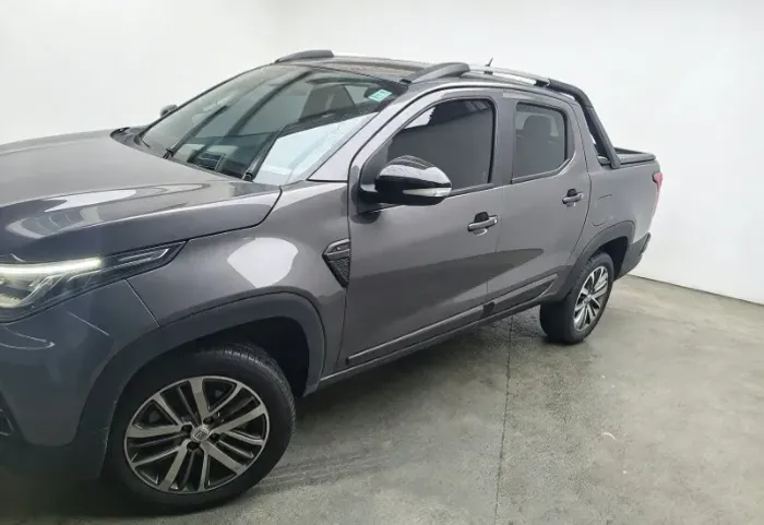 Fiat Strada Volcano 1.3 Flex 8V CD Aut. 2024