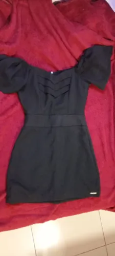 Vestido preto curto fio jeitoso 