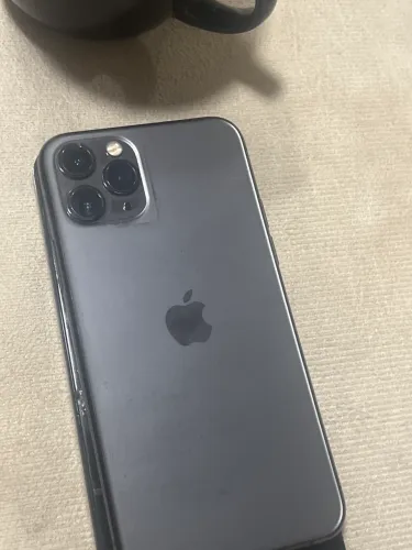 Vendo se iPhone 11 Pro num precinho