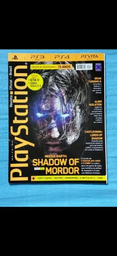 Revista Playstation 187 com poster Dark Souls II