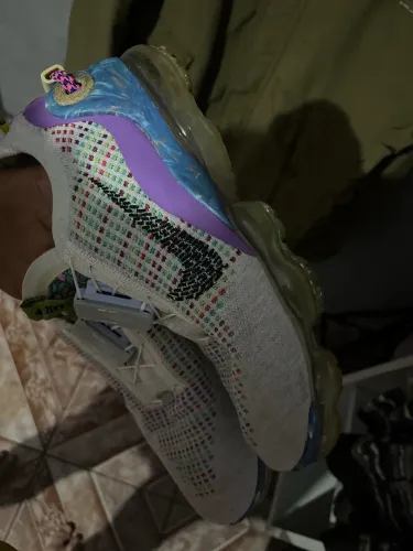 Tênis Nike vapormax 2020 troco por artigo da Oakley