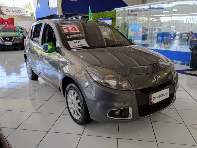 Renault Sandero Privilège Hi-flex 1.6 16V 5P AUT 2014