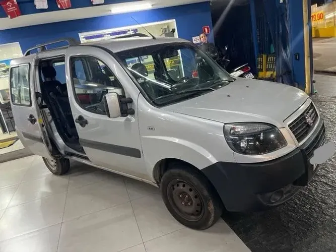 Fiat Doblo Essence 1.8 Flex 16V 5P 2021