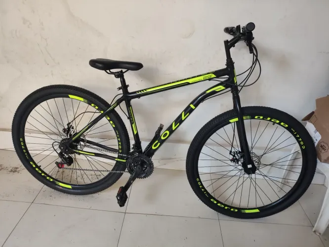 Bicicleta Colli Nantes aro 29 (NOVA)