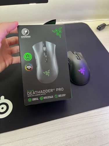 Mouse Razer Deathadder v2 Pro Chroma *EXCELENTE* com mouse grip nas laterias*