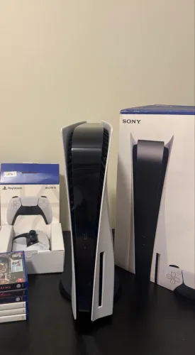 PlayStation 5 + HD externo 4 TB Seagate