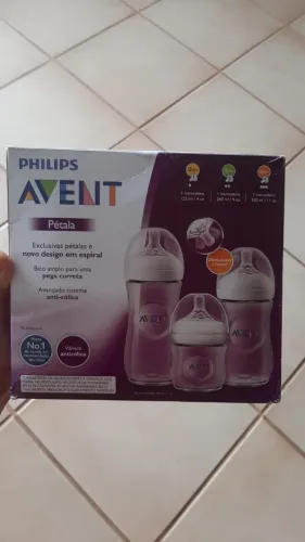 Kit Com 3 Mamadeiras Pétala 125/260/330ml - Philips Avent