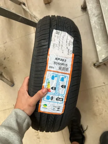 Pneu aro 15