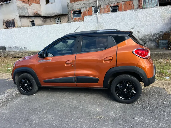 Renault Kwid Outsider 1.0 Flex 12V 5P Mec. 2022
