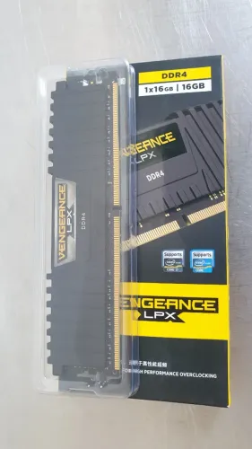 Memória Corsair Vengeance Lpx 16gb 3200mhz Ddr4 Cl16 - R$650