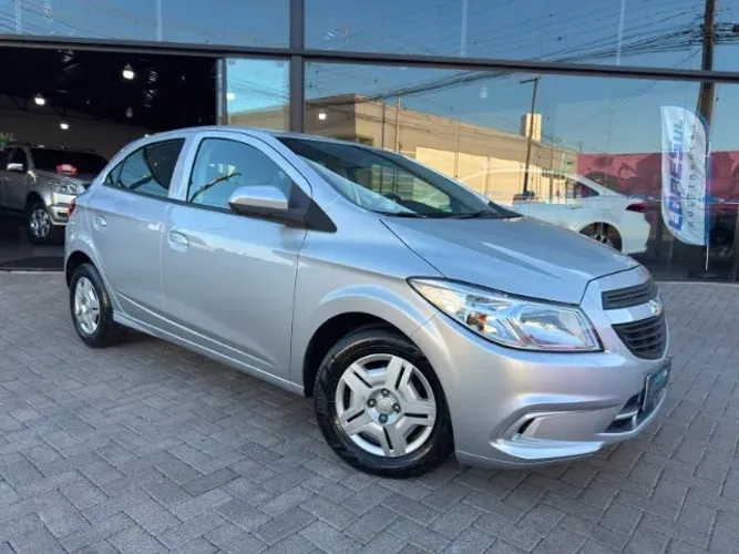Chevrolet Onix JOY Hatch 1.0 8V Flex Mec. 4P 2017