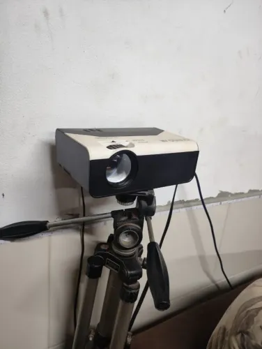 Projetor Crenova