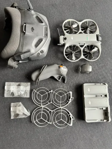 Drone DJI NEO 2 completo com Óculos  e 3 baterias