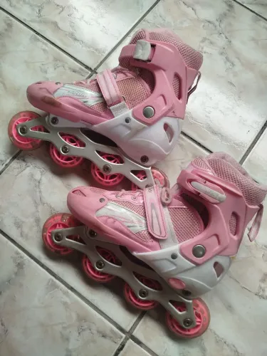 Patins feminino