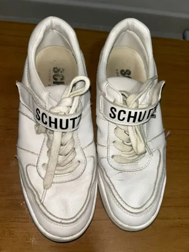 Vendo Tênis Schutz Branco em Couro Original - Tam. 36