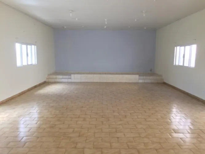Ponto Comercial para Venda em Valentim Gentil, Centro, 1 dormitório, 3 banheiros