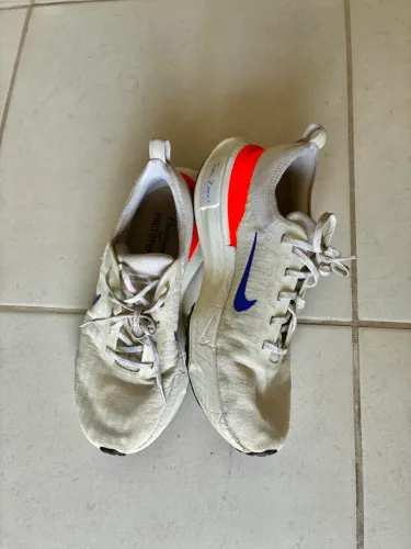Tênis Nike usado 