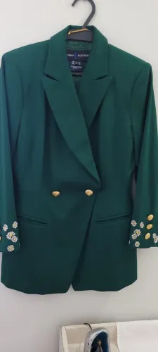 Conjunto de Blazer e Colete - Marca Escada Esport
