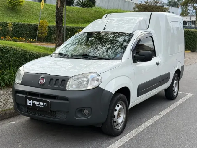 Fiat Fiorino Furgão Work. Hard 1.4 Flex 8V 2P 2019