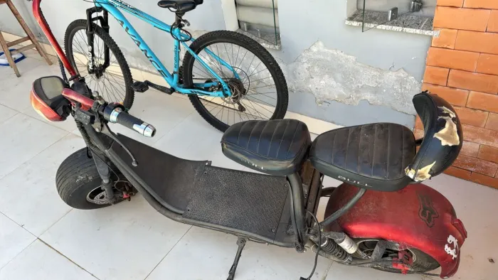 Vende-se scooter