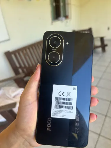 POCO C71 semi novo