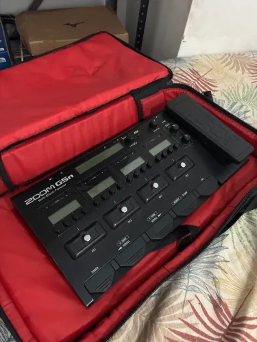 Pedaleira Zoom G5XN + Bag