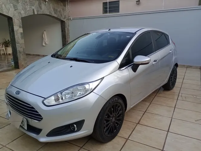 Ford Fiesta Tit./tit.plus 1.6 16V Flex Aut. 2014