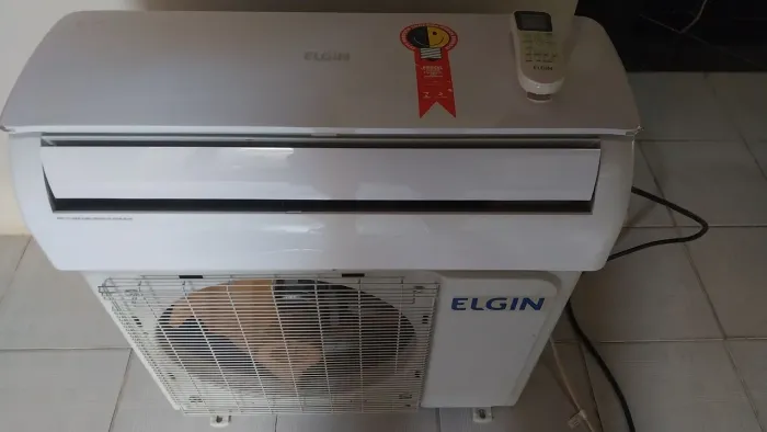 Ar condicionado Elgin split 9.000 BTU/h