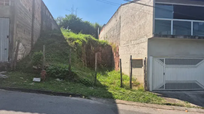 Terreno Jacareí Jardim Colinas 180m². Documentação em ordem