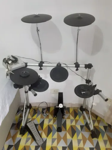 Bateria Eletrônica Staff Drum 